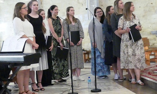 Zespół z salwatoriańskiej parafii w Cygańskim Lesie gościł u św. Józefa na Złotych Łanach na zaproszenie KIK-u.