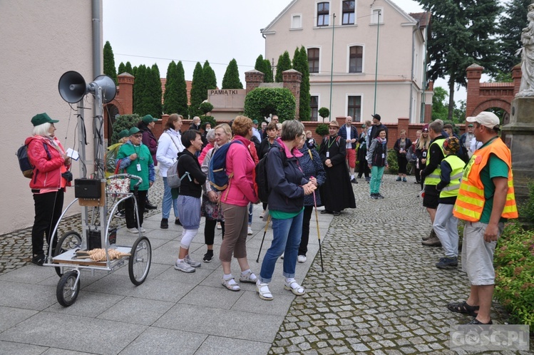 Otyń: Wyruszyła pielgrzymka rolników