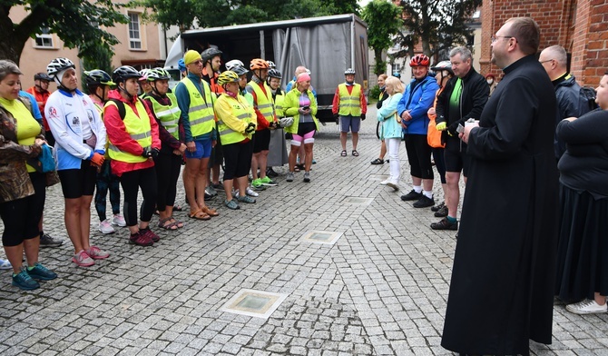 Pielgrzymi rowerowi wyruszyli do Częstochowy