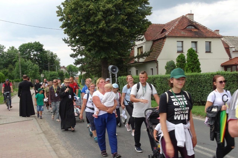 38. Piesza Pielgrzymka z Otynia na Jasną Górę