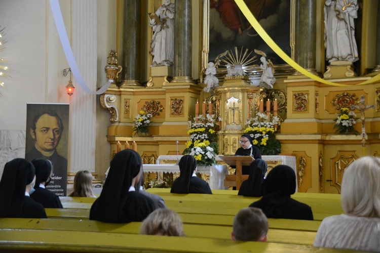 Siostry Maryi Niepokalanej w rodzinnej parafii ks. Jana Schneidera