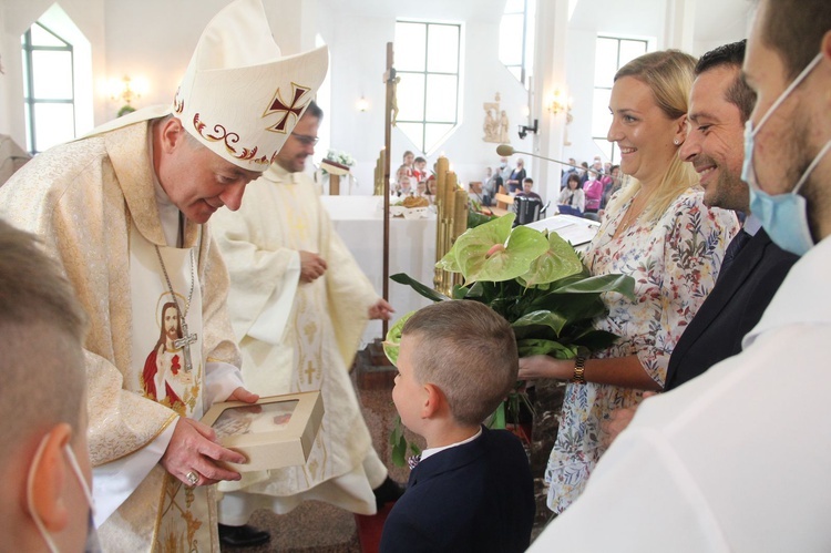 Krynica. 40-lecie parafii Najświętszego Serca Pana Jezusa