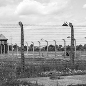 Mija 81 lat od pierwszej ucieczki więźnia z niemieckiego obozu Auschwitz