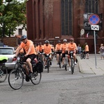 Pielgrzymi na rowerach w trasie na Jasną Górę