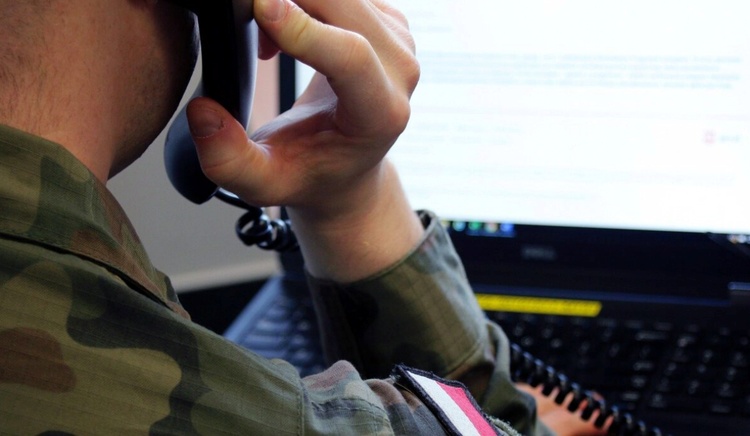 Od poniedziałku, 5 lipca, dzwoniący na numer infolinii WOT (800-100-115) są przekierowywani na ogólnopolską infolinię 989 oraz na stronę www.nfz.gov.pl.