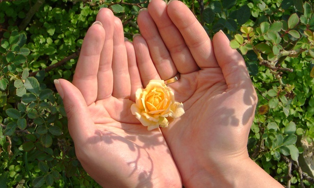 Jak ochronić dziecko przed wykorzystaniem seksualnym w czasie wakacji?