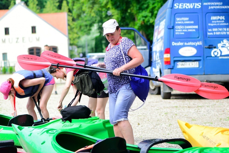 Pielgrzymka kajakowa z Mrągowa do Świętej Lipki