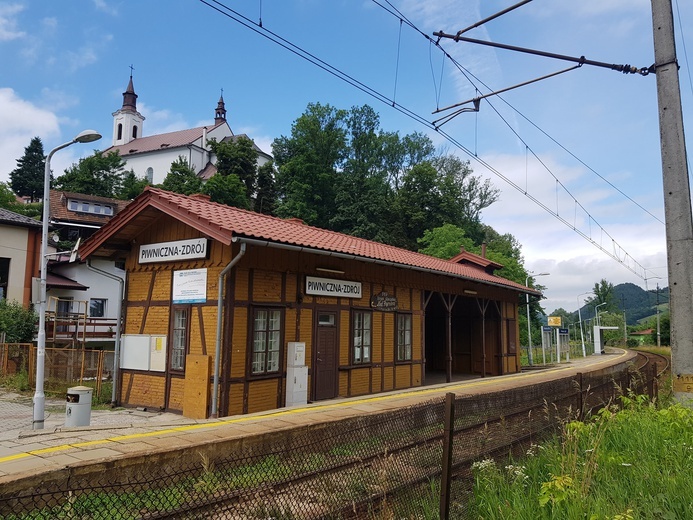 Przyszowa. Rodzinne pielgrzymowanie Beskidzką Drogą św. Jakuba