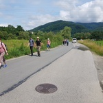 Przyszowa. Rodzinne pielgrzymowanie Beskidzką Drogą św. Jakuba