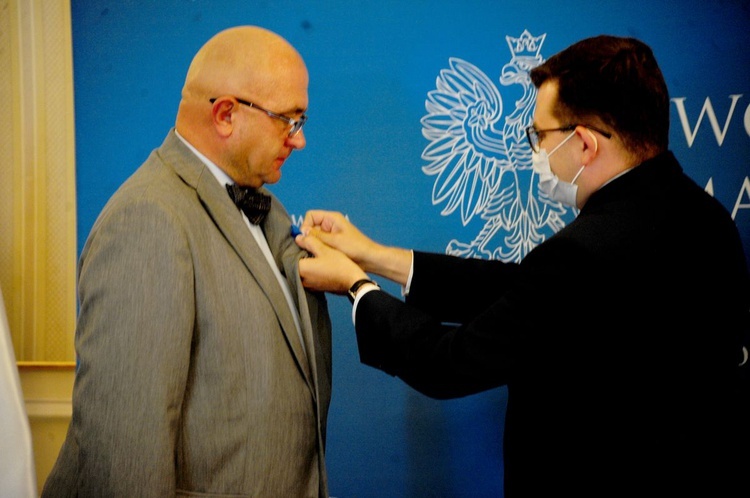Kraków. Wręczenie Medali Stulecia Odzyskanej Niepodległości 2021