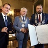 Złoty medal Cracoviae Merenti dla Zamku Królewskiego na Wawelu