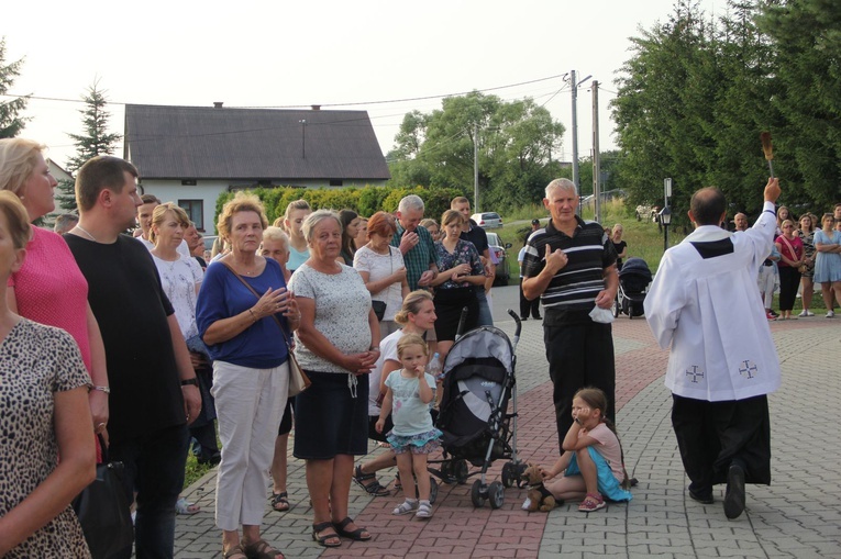 Strzyganiec. Pielgrzmka z Trzetrzewiny