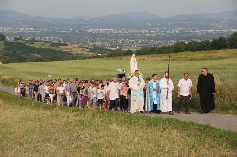 Strzyganiec. Pielgrzmka z Trzetrzewiny