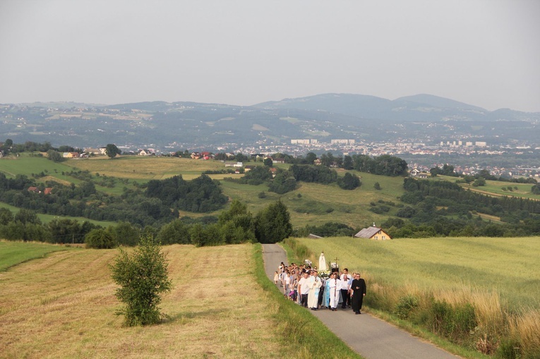 Strzyganiec. Pielgrzmka z Trzetrzewiny