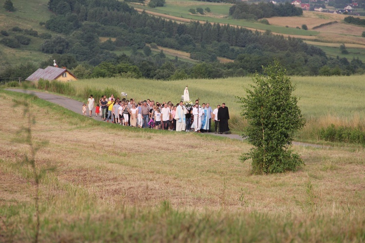 Strzyganiec. Pielgrzmka z Trzetrzewiny