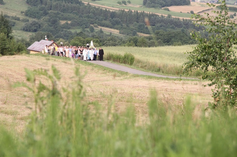 Strzyganiec. Pielgrzmka z Trzetrzewiny