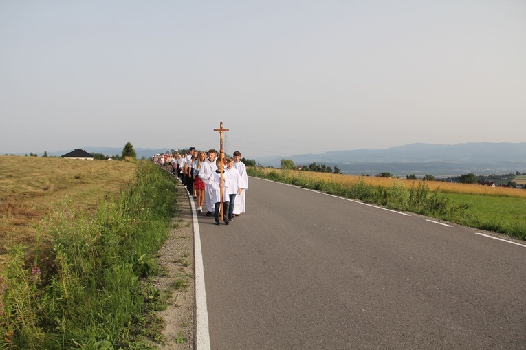 Strzyganiec. Pielgrzmka z Trzetrzewiny