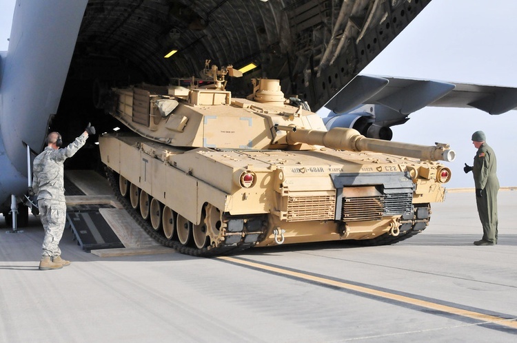 Abrams M1A2