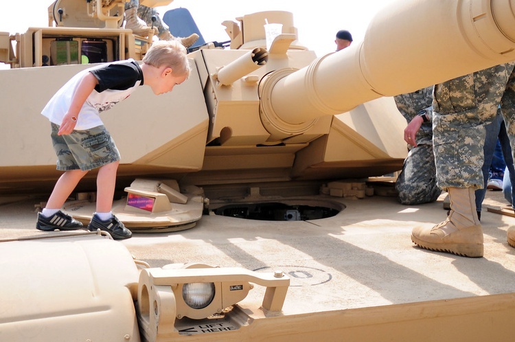 Abrams M1A2