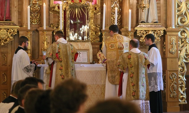 Traditionis Custodes