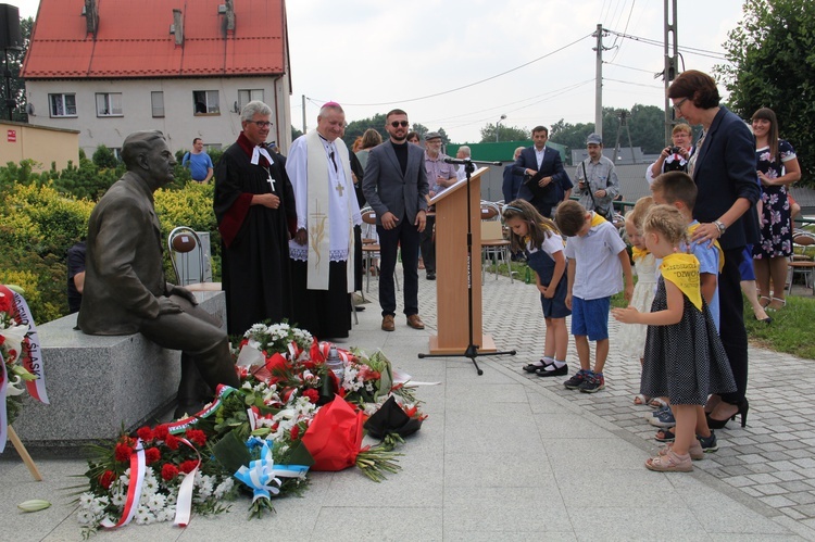 Henryk Sławik ma pomnik w Szerokiej