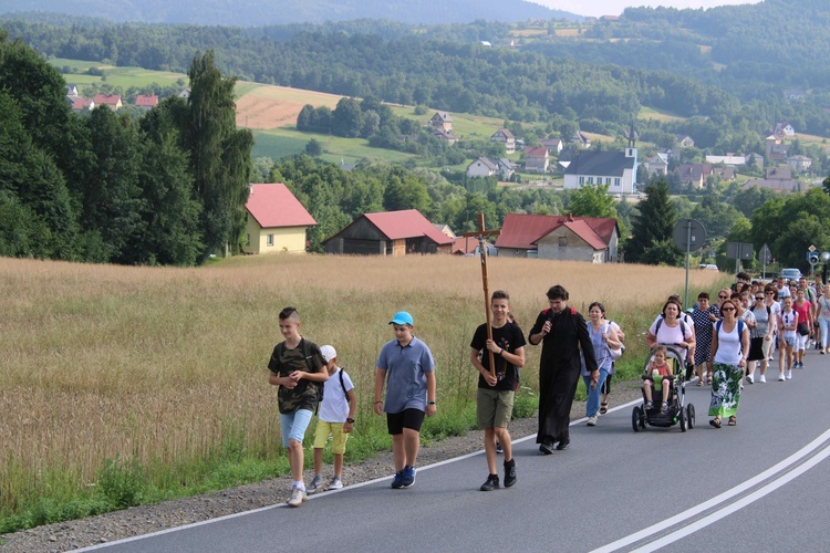 Pielgrzymka z Łąkty