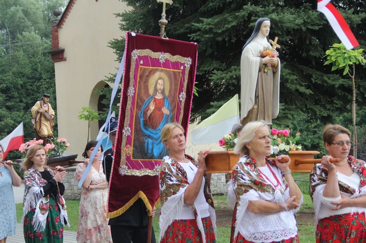 Korzenna. Złoty jubileusz konsekracji kościoła