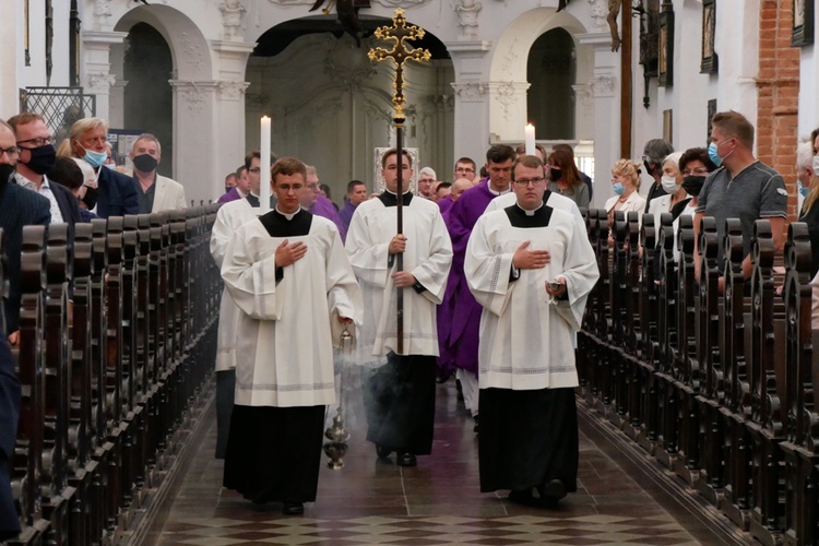 Uroczystości pogrzebowe ks. Jerzego Kownackiego