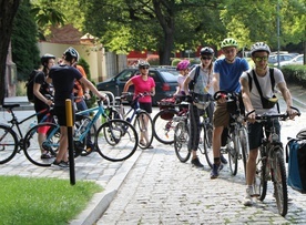 Rowerem do Mamy. Salezjańska Pielgrzymka Rowerowa z Wrocławia na Jasną Górę