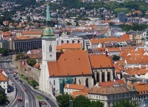 Watykan ogłosił program podróży papieża do Budapesztu i na Słowację