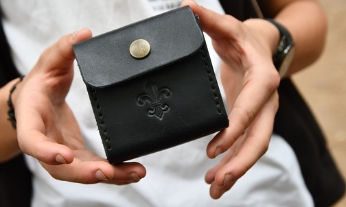 "W lesie" nie zawsze znaczy "z tyłu"