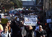 Australia: Fala protestów przeciwko restrykcjom epidemicznym