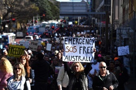 Australia: Fala protestów przeciwko restrykcjom epidemicznym