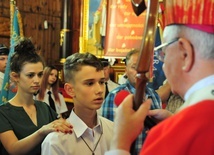 Kraczewice. Jubileusz 100-lecia parafii z udziałem metropolity lubelskiego