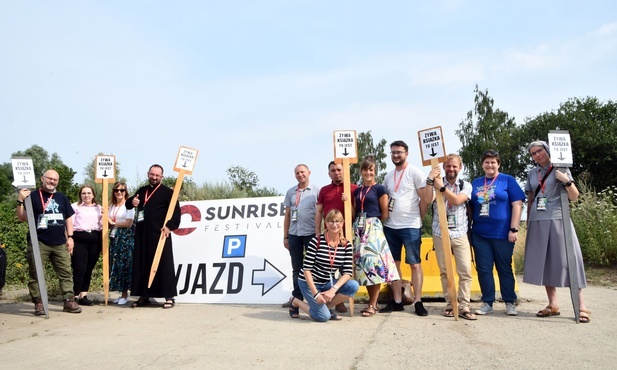 Żywa książka tu jest. Ewangelizacja z kodem QR