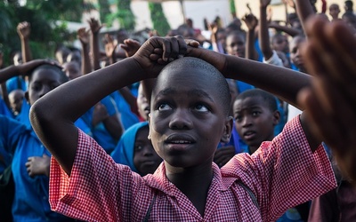 Niger: Misjonarze pomagają dzieciom wrócić do szkoły