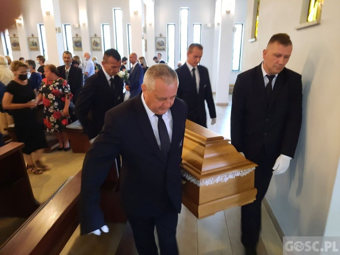 Pogrzeb ks. Jana Wnuka-Lipińskiego