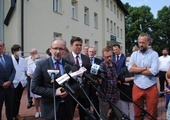 Minister przestrzegał przed pojawieniem się czwartej fali.