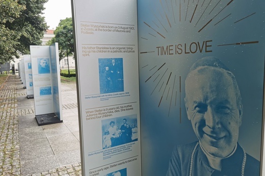 „Czas to miłość”. Wystawa poświęcona prymasowi Wyszyńskiemu