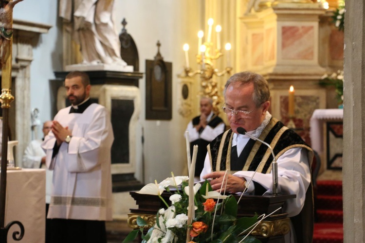 Pogrzeb Stanisława Rodzińskiego (1940-2021)