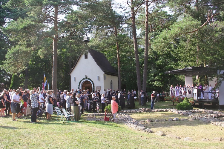 Uroczystości pogrzebowe ks. Kazimierza Klawczyńskiego na Górze Chełmskiej