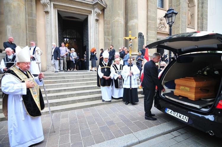 Pogrzeb Stanisława Rodzińskiego (1940-2021) Cz. 2