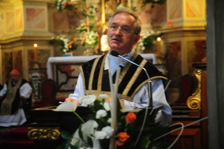 Pogrzeb Stanisława Rodzińskiego (1940-2021) Cz. 2