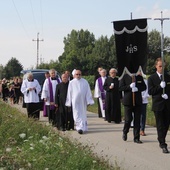 Wola Rogowska. Pogrzeb śp. ks. Teodora Szarwarka