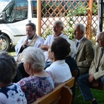 Gorzów Śląski. Poświęcenie busa dla seniorów