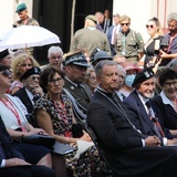 "Twarze, które mają iskrę w oczach" 