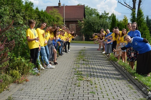 "Papiescy" stypendyści na wakacyjnym obozie w Bielsku-Białej Lipniku