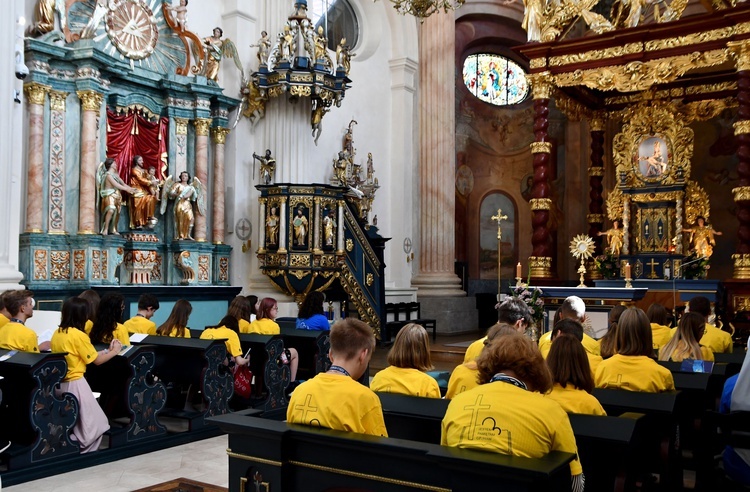 Obóz Fundacji "Dzieło Nowego Tysiąclecia"