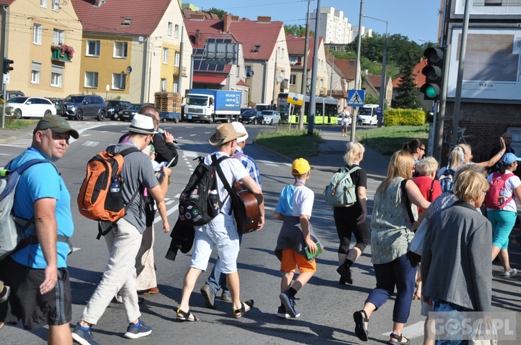 Wyruszyła 39. Piesza Pielgrzymka z Gorzowa Wlkp. na Jasną Górę 