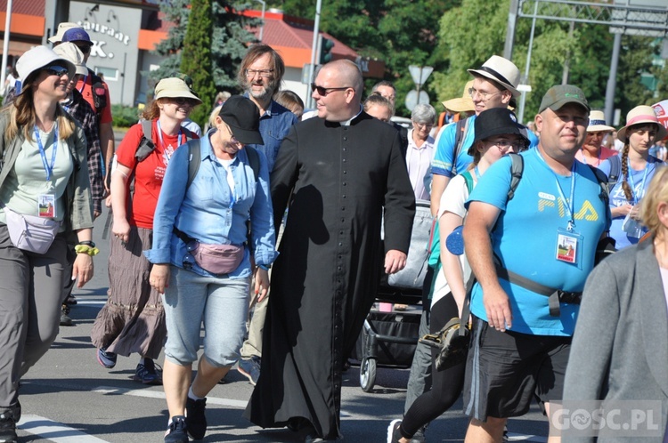 Wyruszyła 39. Piesza Pielgrzymka z Gorzowa Wlkp. na Jasną Górę 